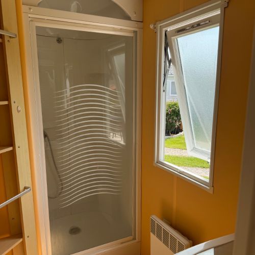 salle d'eau locatif coquelicot